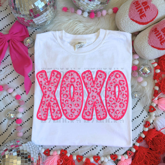 XOXO DTF Graphics