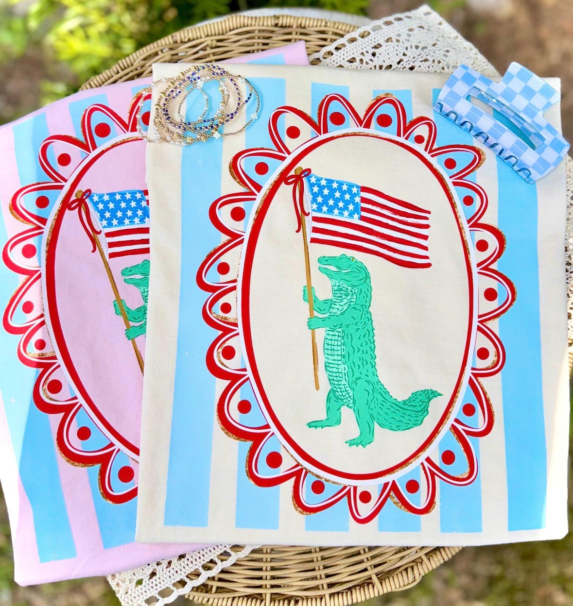 Flag Gator DTF Graphics (Ivory)