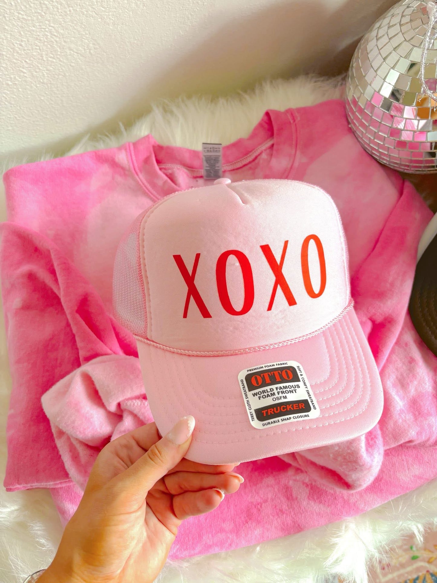 XOXO DTF Light Pink Hat (TAT 15 BIZ DAYS)