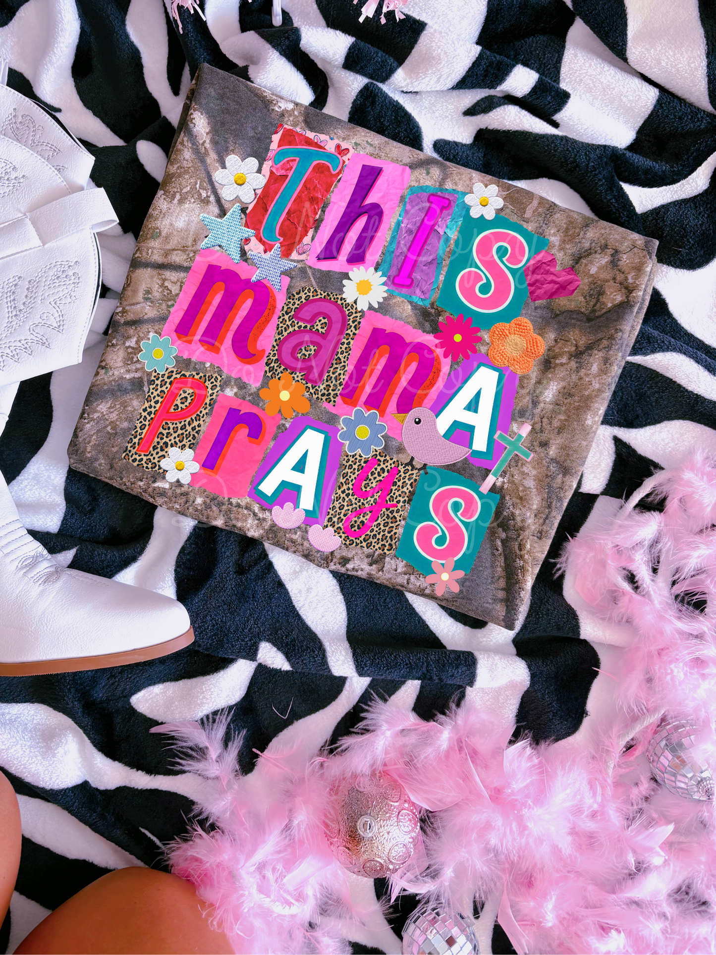 This Mama Prays DTF Graphics