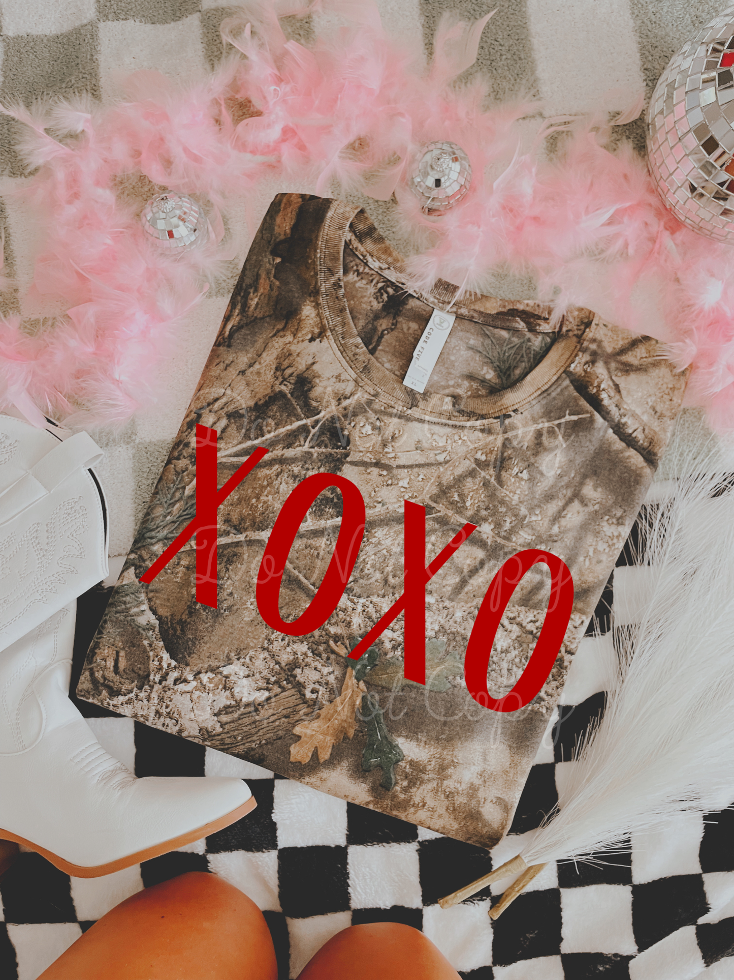 XOXO DTF Graphics